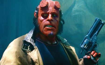 Hellboy: Guillermo del Toro Weighs in on R-Rated Reboot